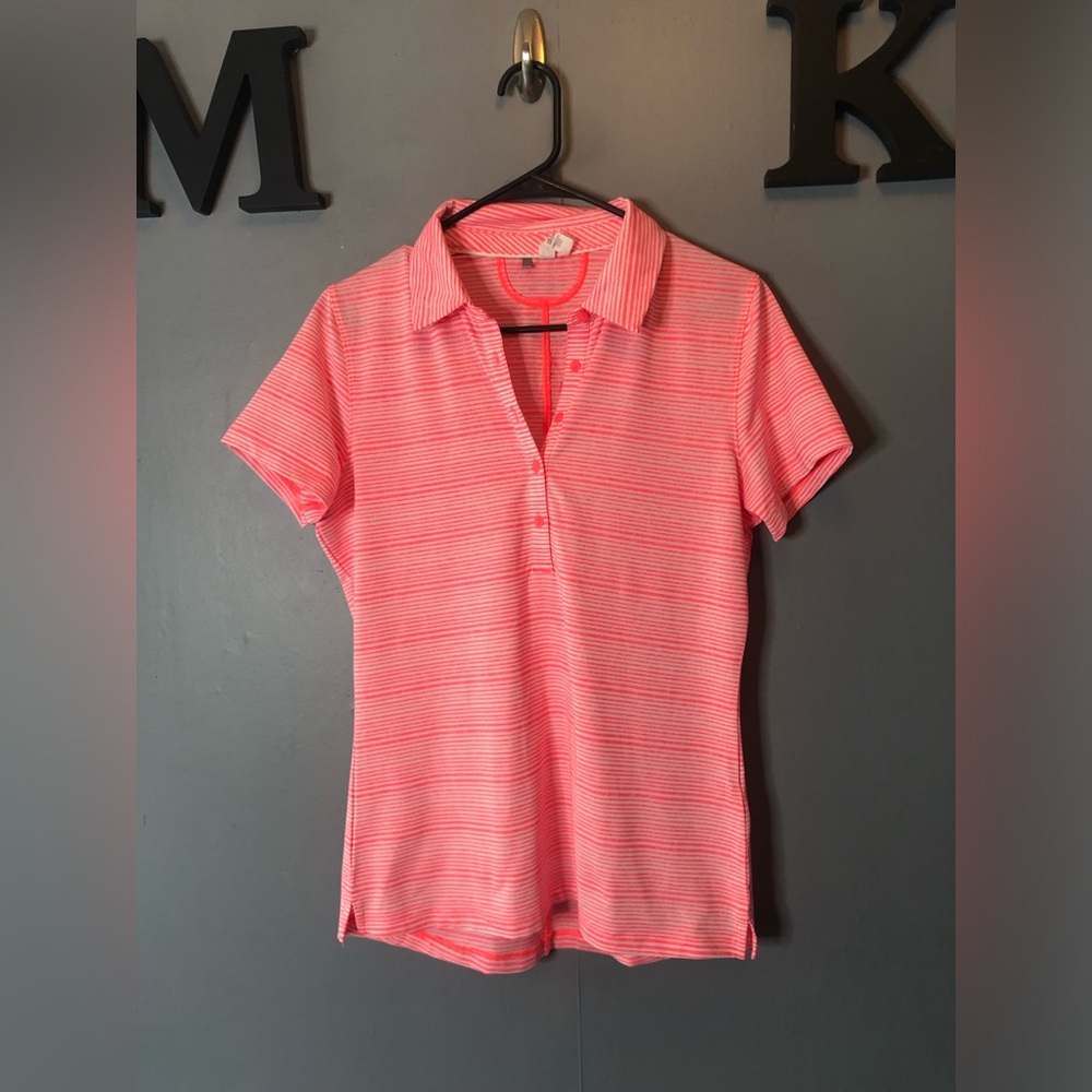 Under Armour Women's Pink Stripe Polo Top lightweight size medium